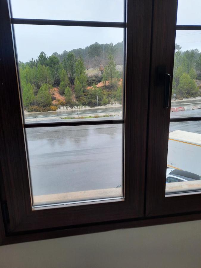 Apartamentos Refugio Del Viajero Parauta Zewnętrze zdjęcie