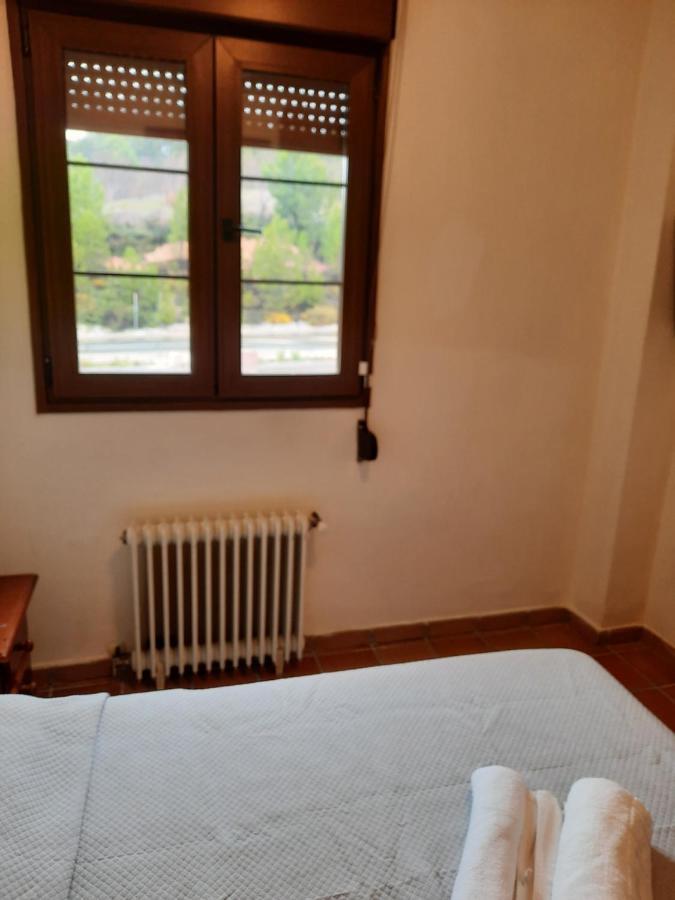 Apartamentos Refugio Del Viajero Parauta Zewnętrze zdjęcie